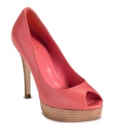 A dramatic heel height for day to evening looks, balanced with the ultimate comfort of NIKE AIR Technology. By Cole Haan.