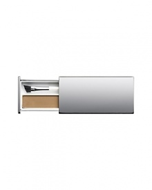 Fine pressed powder, special brush. Soft, natural colours to fill in and perfect brows with no harsh lines. Fine pressed powder, special brush. Soft, natural colours to fill in and perfect brows with no harsh lines.