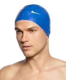 That's a wrap. Make sure your hair stays out of the way so you can focus on the important stuff with this swim cap from Nike.