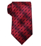 In an easy-care fabrication, this tie from John Ashford instantly simplifies your morning routine.