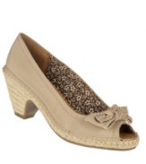 With a cute bow on their fabric upper, the Rona espadrille pumps by Life Stride are a flirty and feminine treat for warm weather.