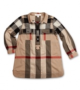 An iconic plaid tunic for versatile Brit style any day of the week.