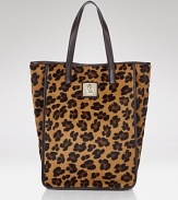 Tempt your animal instincts with DKNY's fiercely-printed top handle tote. Get hold of the bold style to add on-trend texture to season-to-season staples.