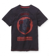 Rock n' roll style is here to stay with this vintage-inspired GUESS Kids printed logo tee.