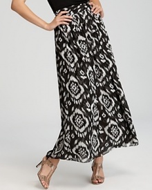 VINCE CAMUTO Printed Maxi Skirt VINCE CAMUTO Printed Maxi Skirt