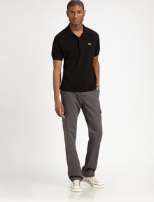 An inspired weekend look without the baggy look of so many other cargos, cut with a straight fit in washed cotton chino. Side slash, back welt pockets Cargo pockets Inseam, 34 98% cotton/2% elastane Machine wash Imported 