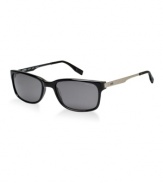 With a 30-year history of creating superior products for discerning professionals and frequent travelers, Tumi is recognized as the world's leading brand of luxury travel, business and lifestyle accessories. Tumi sunglasses have a continual focus on design excellence, functional superiority and technical innovation.