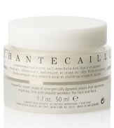 An amazing day and night cream that effectively addresses all the major signs of aging: the appearance of wrinkles, dehydration, and the loss of density and elasticity in the skin. The anti-inflammatory treatment rebuilds skin's mass by energizing cellular activity. Innovative hexapeptide technology reduces facial contractions that cause expression lines, thereby drastically minimizing existing lines within 30 days and preventing new ones from occurring.