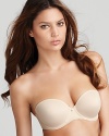 An sleek padded underwire bra with removable straps for a versatile look.