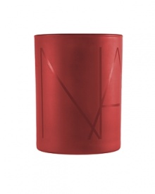 Top notes of a teasingly sweet blend of citrus are complimented with hints of pomegranate and balanced by rich, exotic floral notes of rose, jasmine and geranium. Full-bodied base notes of amber and vanilla add warmth to the tantalizing scent for an overall sweet and seductive sensory experience. Jaipurs candy apple red wax is encased in crimson glass with a matching logo, making it a perfect gift for the holiday season. Top notes of a teasingly sweet blend of citrus are complimented with hints of pomegranate and balanced by rich, exotic floral notes of rose, jasmine and geranium. Full-bodied base notes of amber and vanilla add warmth to the tantalizing scent for an overall sweet and seductive sensory experience. Jaipurs candy apple red wax is encased in crimson glass with a matching logo, making it a perfect gift for the holiday season.
