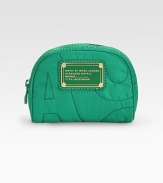 EXCLUSIVELY AT SAKS.COM in Royal Purple. Signature stitching highlights this nylon beauty-storing essential, finished with the classic work wear logo plate.Top zip closureTonal stitching5½W X 4H X 2½DNylonImportedBoxed for giving