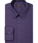 An alternative to your basic black, this Tasso Elba no-iron dress shirt makes standout style simple.