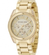 Wear beauty on your sleeve with this timeless watch from Michael Kors.