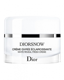 White Reveal Fresh Cream – ultra-refreshing, lightweight cream delivers a potent concentration of birch sap and hibiscus extract to offer 24-Hour lasting hydration and spectacular plumping action to dull, lackluster skin. Steeped in moisture and intensely plumped, the skin glows with natural radiance and renewed vitality.