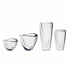 Mirror is a modern collection designed for Orrefors by Erika Lagerbielke. These vases and bowls feature exquisite cut detail for which the designer is known. Shown left to right: 5 bowl, 6 bowl; 6 vase; and 9 vase. Mirror is a modern collection designed for Orrefors by Erika Lagerbielke. These vases and bowls feature exquisite cut detail for which the designer is known. Shown left to right: 5 bowl, 6 bowl; 6 vase; and 9 vase.