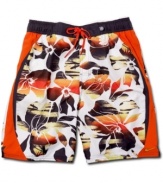 This sporty bathing suit from Nike upgrades your beach style.