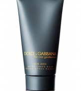 Refresh and revitalize just shaven skin with this soothing after-shave balm scented with The One Gentleman. A sublime oriental fougere with vibrant top notes of grapefruit, apple and pepper leading to sophisticated lavender and patchouli notes blended with a rich cedarwood and vanilla base.This is the ultimate connoisseur's scent reflecting the refined charm of a gentleman. 2.5 oz. 