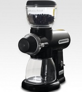 The finest coffee and espresso possible is yours thanks to this burr grinder that combines professional performance with an elegantly compact design.For use with US power sockets only.