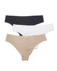 Laser cut edges make this thong lay perfectly flat against the skin. Full cotton gusset. Laser cut edges make this thong lay perfectly flat against the skin. Full cotton gusset.