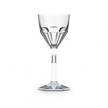 A lighter, more subtle cut reinterprets classical cuts from the Baccarat collection. From the Heritage Collection by Thomas Bastide. Clear full-lead crystal. A lighter, more subtle cut reinterprets classical cuts from the Baccarat collection. From the Heritage Collection by Thomas Bastide. Clear full-lead crystal.