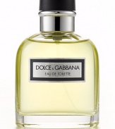 Ruggedly masculine. Exotic. A distinctive, dynamic scent that expresses individuality in an understated style. 