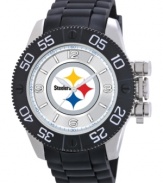 Show love for the Steel City! Root for your team 24/7 with this sporty watch from Game Time. Features a Pittsburgh Steelers logo at the dial.