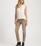 Channel your inner starlet in these cropped, curvy jeans with a fabulous retro fit.THE FITLow rise Stilleto leg Cropped length Inseam, about 27½THE DETAILSZip fly Button closure Five-pocket style 98% cotton/2% spandex Machine wash Made in USA