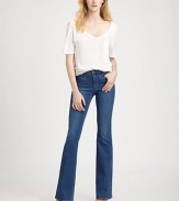 Popular mid-rise flare-leg style that accentuates the hips and gives the appearance of an elongated leg.THE FITRise, about 9½Inseam, about 36THE DETAILSZip flyFront welt pocketsBack patch pockets98% cotton/2% elastaneMachine washImportedModel shown is 5'10½ (179cm) wearing US size 4.