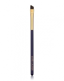 Angled tip makes applying brow powder and liquid or gel eyeliner a breeze. See an even line every time. This brush can also be used to line eyes with powder eyeshadow. Angled tip makes applying brow powder and liquid or gel eyeliner a breeze. See an even line every time. This brush can also be used to line eyes with powder eyeshadow.
