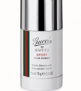 This fresh new addition to the iconic franchise was created specifically for the active, on the go Gucci man. He aspires to a casual, clean fragrance that is easy to wear for his active, outdoor moments. 