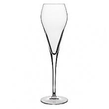 The Super stemware pattern offers a beautiful and robust, balloon inspired bowl for what is nothing but a stunning silhouette! Made with Luigi Bormioli's SON.hyx technology for a stronger, more vividly transparent glass quality. The Super stemware pattern offers a beautiful and robust, balloon inspired bowl for what is nothing but a stunning silhouette! Made with Luigi Bormioli's SON.hyx technology for a stronger, more vividly transparent glass quality.