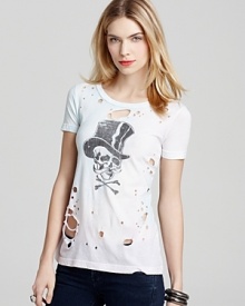 Achieve punk perfection in this CHASER tee, featuring a hat- and mustache-clad skull, tie-dye effect and artfully placed holes.