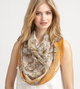 A pretty, floral paisley print with a kaleidoscope style. SilkAbout 55 X 55Dry cleanMade in Italy
