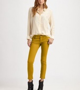 Vibrant denim in an ultra-skinny fit, cropped at the ankles with edgy zipper details.THE FITFitted through hips and thighsRise, about 8Inseam, about 26THE DETAILSZip flyFive-pocket style55% cotton/42% tencel/3% spandexMachine washMade in USA of imported fabricModel shown is 5'10 (177cm) wearing US size 4.