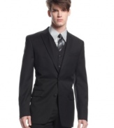 Your work-week workhorse. This Bar III blazer keep looking great no matter where the day takes you.