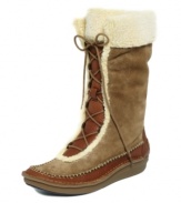 Kick cold weather blues with the hand-stitched coziness of the lace-up Hushed boots by Hush Puppies.