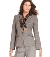 Jones New York's tailored blazer features sleek lines for an instantly polished silhouette. It's an easy way to dress up any look, thanks to lush leather trim.