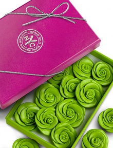 Twelve vibrant green scented flowers that look pretty and smell great. 1.7 oz. 