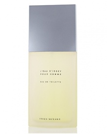 Discover water's force with L'Eau d'Issey Pour Homme. Spicy, fresh and woody, this masculine fragrance evokes strength and vitality through a stream of invigorating sensations. Discover water's force with L'Eau d'Issey Pour Homme. Spicy, fresh and woody, this masculine fragrance evokes strength and vitality through a stream of invigorating sensations.
