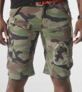 Crisp combat styling and a rugged camouflage print lend military-inspired style to the Search & Rescue short in comfortable cotton ripstop.
