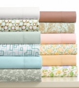Prints charming meets classic sophistication in these polyester microfiber sheet sets, featuring modern motifs, garden florals and versatile solids in dreamy hues.