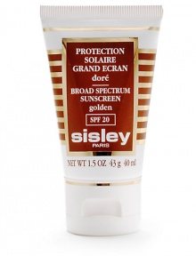 Broad Spectrum Sunscreen. A sun care product for the face and body formulated with SPF 20, essential oils and natural plant extracts including: shea butter, cucumber and horsetail. The combination of sun filters and a mineral screen helps protect the face against free radicals that contribute to the appearance of skin aging. Use of this product helps protect the skin, while also maintaing hydration, softness and suppleness. With a fine, smooth, non-occlusive and easy-to-apply texture. Broad Spectrum Sunscreen. A sun care product for the face and body formulated with SPF 20, essential oils and natural plant extracts including: shea butter, cucumber and horsetail. The combination of sun filters and a mineral screen helps protect the face against free radicals that contribute to the appearance of skin aging. Use of this product helps protect the skin, while also maintaing hydration, softness and suppleness. With a fine, smooth, non-occlusive and easy-to-apply texture.