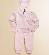 Dressing has never been easier with a coordinating ruffled hoodie and sweatpant set in soft cotton fleece, perfect for the sporty girl. Hoodie Attached hoodLong puffed sleevesFull-zip closureSplit kangaroo pocketRuffled hem Pants Elastic waistband with bow detailCottonMachine washImported