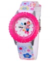 Pretty polka dots and bows! Help your kids stay on time with this fun Time Teacher watch from Disney. Featuring iconic character Minnie Mouse, the hour and minute hands are clearly labeled for easy reading.