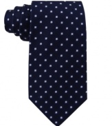 Fortune favors the bold. Complete any tailored look with this pronounced geometric tie from Tommy Hilfiger.