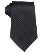 Simple and easy. This Sean John tie is a modern minimalist take for your favorite dress outfit.