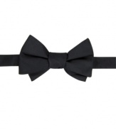 Add some top of the line polish to any sophisticated combination and pair this Tommy Hilfiger bow tie with your best black suits.