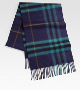 Iconic plaid design enhances this luxurious winter staple.Fringed ends66 x 12Dry cleanMade in Great Britain