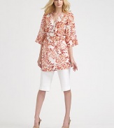 A crisp silhouette with preppy high waist, all in the ease of stretch cotton. Front zip and button closure Belt loops Front slash pockets & back welt pocket Rise, about 10¼ Inseam, about 15 Italian cotton/spandex; dry clean Imported