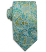 Vintage paisley and an updated color combination help this Geoffrey Beene tie strike the right balance between the old and new schools.